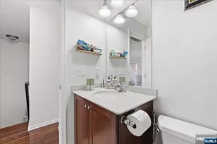 41 Creekside Ct, Secaucus, NJ 07094 - Photo 35