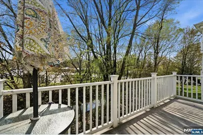 41 Creekside Court, Secaucus, NJ 07094 - Photo 39
