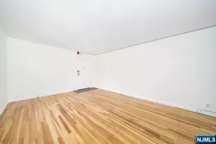 2330 Linwood Ave 4C, Fort Lee, NJ 07024 - Photo 7