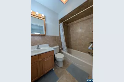 226 Newark Avenue 2 #2, Lyndhurst Township, NJ 07071 - Photo 13