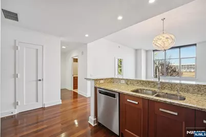 8100 River Road 209 #209, North Bergen, NJ 07047 - Photo 11