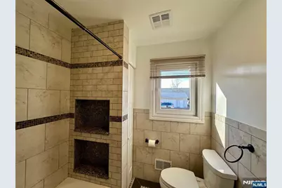 129 Scoles Avenue 1 #1, Clifton, NJ 07012 - Photo 11