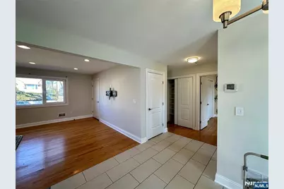 129 Scoles Avenue 1 #1, Clifton, NJ 07012 - Photo 7