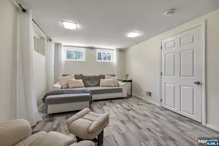 145 Merritt Dr, Oradell, NJ 07649 - Photo 21