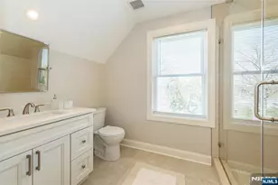 129 Essex Ave, Bloomfield, NJ 07003 - Photo 37