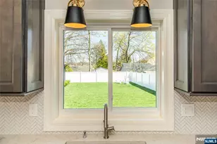 129 Essex Ave, Bloomfield, NJ 07003 - Photo 19