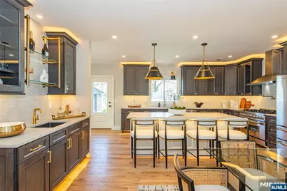 129 Essex Avenue, Bloomfield, NJ 07003 - Photo 13