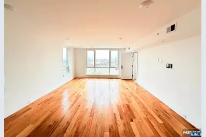 39 7th Street 2 - 3 #2 - 3, Newark, NJ 07107 - Photo 5