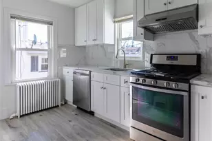 31 Spring Valley Ave Whole House, Paramus, NJ 07652 - Photo 7