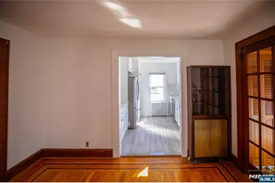 31 Spring Valley Avenue Whole House. #Whole house., Paramus, NJ 07652 - Photo 23