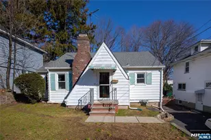31 Spring Valley Ave Whole House, Paramus, NJ 07652 - Photo 1