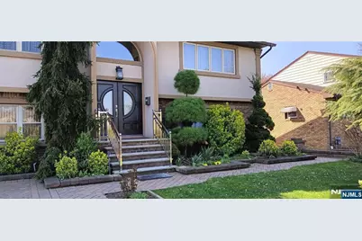 304 Palsa Avenue 1 #1, Elmwood Park, NJ 07407 - Photo 11