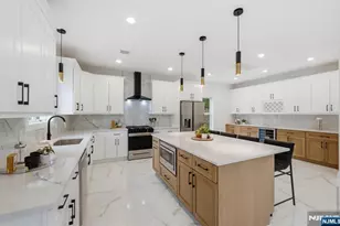 488 Dewey Ave, Saddle Brook Township, NJ 07663 - Photo 11