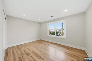 488 Dewey Ave, Saddle Brook Township, NJ 07663 - Photo 33