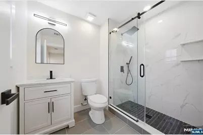 488 Dewey Avenue, Saddle Brook Township, NJ 07663 - Photo 29