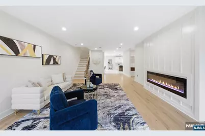 488 Dewey Avenue, Saddle Brook Township, NJ 07663 - Photo 5