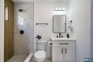 25 Brookside Ave, Irvington, NJ 07111 - Photo 11