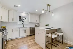 25 Brookside Ave, Irvington, NJ 07111 - Photo 9