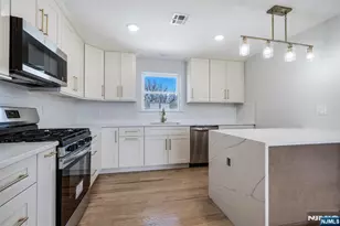 25 Brookside Ave, Irvington, NJ 07111 - Photo 23