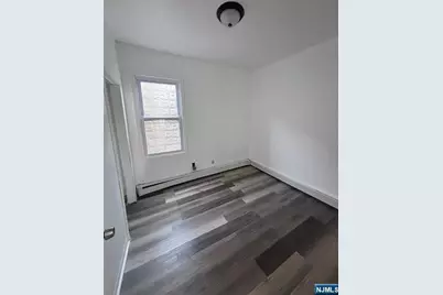 9 Sparrow Street, Paterson, NJ 07524 - Photo 9