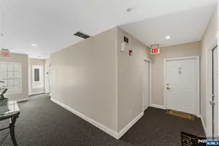 324 The Promenade, Edgewater, NJ 07020 - Photo 31