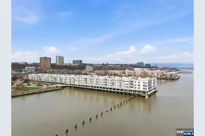 324 The Promenade, Edgewater, NJ 07020 - Photo 7