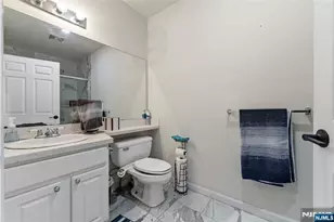 324 The Promenade, Edgewater, NJ 07020 - Photo 23