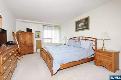 1 Horizon Road 605 #605, Fort Lee, NJ 07024 - Photo 15