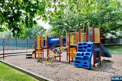 1 Horizon Road 605 #605, Fort Lee, NJ 07024 - Photo 25