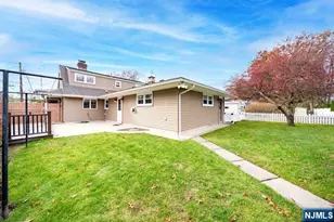 71 Day Ave, Tenafly, NJ 07670 - Photo 17