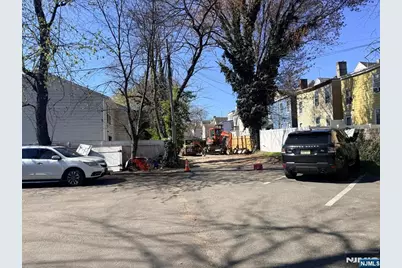 318 White Street, Orange, NJ 07050 - Photo 5