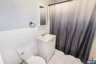 150 Overlook Ave 8J, Hackensack, NJ 07601 - Photo 7