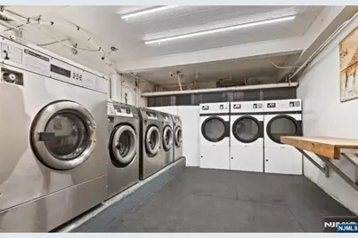 17 Elwood Place 305 #305, Newark, NJ 07104 - Photo 11