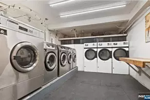 17 Elwood Pl 305, Newark, NJ 07104 - Photo 11