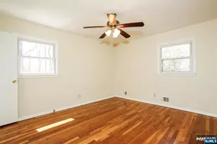 126 Morningside Rd, Paramus, NJ 07652 - Photo 7