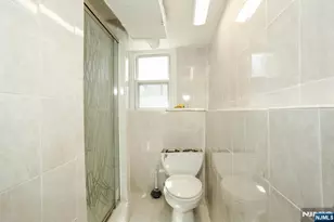 126 Morningside Rd, Paramus, NJ 07652 - Photo 15