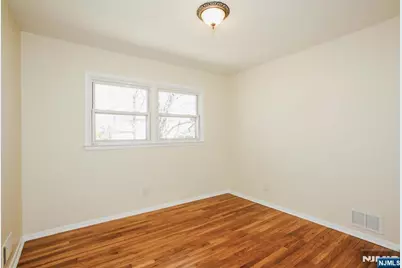 126 Morningside Road, Paramus, NJ 07652 - Photo 11