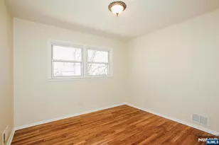 126 Morningside Rd, Paramus, NJ 07652 - Photo 11