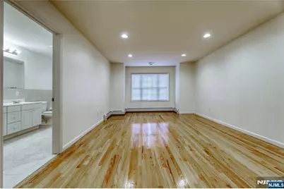 425 West Street B #B, Fort Lee, NJ 07024 - Photo 13
