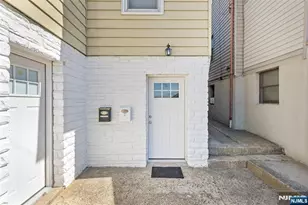 632 Chase Ave 1, Lyndhurst Township, NJ 07071 - Photo 23