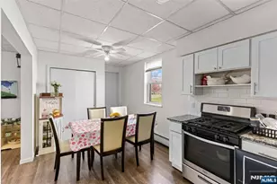 632 Chase Ave 1, Lyndhurst Township, NJ 07071 - Photo 15