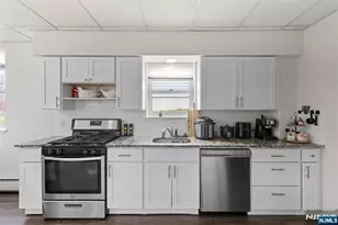 632 Chase Ave 1, Lyndhurst Township, NJ 07071 - Photo 11