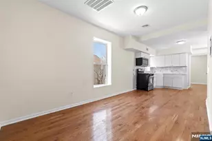 435 17th St, Newark, NJ 07103 - Photo 21