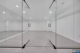 801 Godwin Rd, Paramus, NJ 07652 - Photo 45