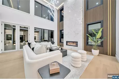 801 Godwin Road, Paramus, NJ 07652 - Photo 19