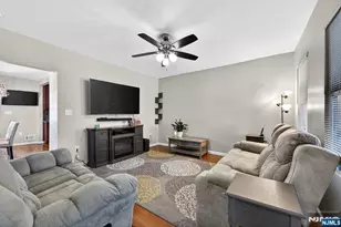 520 Prospect Pl, Lyndhurst Township, NJ 07071 - Photo 11