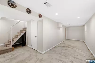 520 Prospect Place, Lyndhurst Township, NJ 07071 - Photo 25