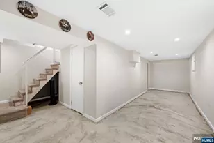 520 Prospect Pl, Lyndhurst Township, NJ 07071 - Photo 25