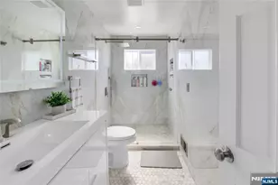 136 E Clinton Ave, Bergenfield, NJ 07621 - Photo 13