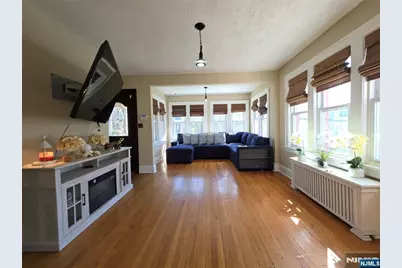 75 Levitt Avenue, Bergenfield, NJ 07621 - Photo 3